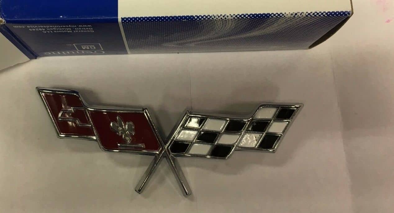 z SOLD OUT: Emblem: 77-79 Corvette - Fender Corvette Cross flags (ea)